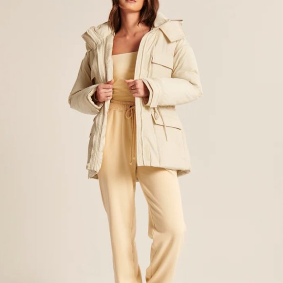 NWT | Abercrombie & Fitch Parka Womens Size XL - Picture 1 of 4